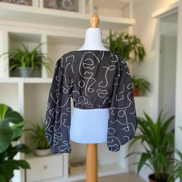 SWIRL BLACK TOP - Picture 2 of 4